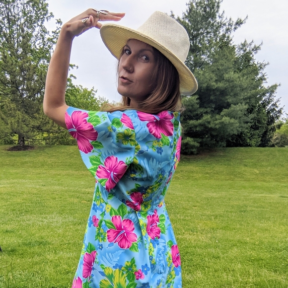 Made in Hawaii 70s maxi dress - Picture 2 of 6